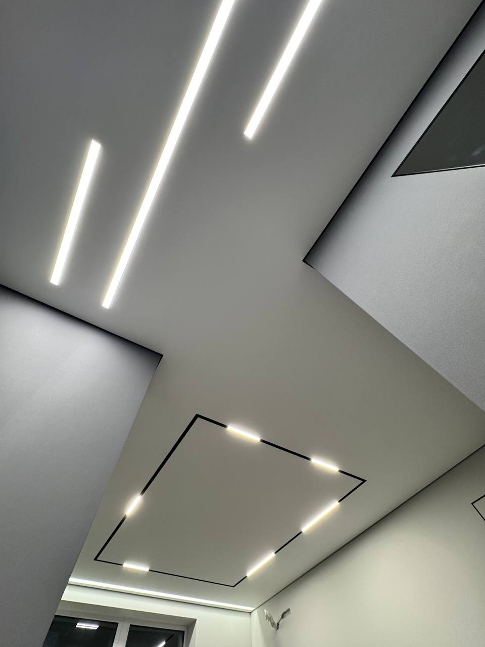 Натяжные потолки